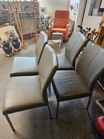 4 eetkamerstoelen, Ophalen, Zo goed als nieuw, Grijs