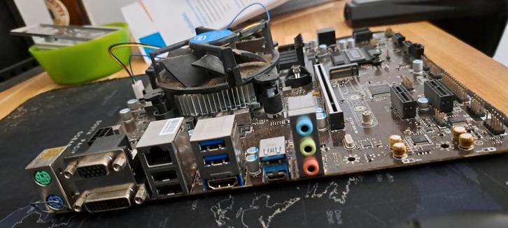 MSI B250M PRO-VDH + i5 6600K, Computers en Software, Moederborden, Gebruikt, DDR4, Ophalen of Verzenden