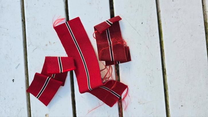 Duits WO2 Ostmedaille lint, Verzamelen, Militaria | Tweede Wereldoorlog, Nederland, Ophalen of Verzenden