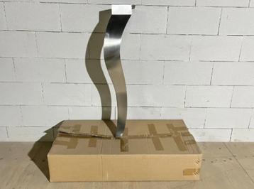 Exclusieve Rvs Tafelpoten set Gustav Geborsteld. 72cm H. beschikbaar voor biedingen