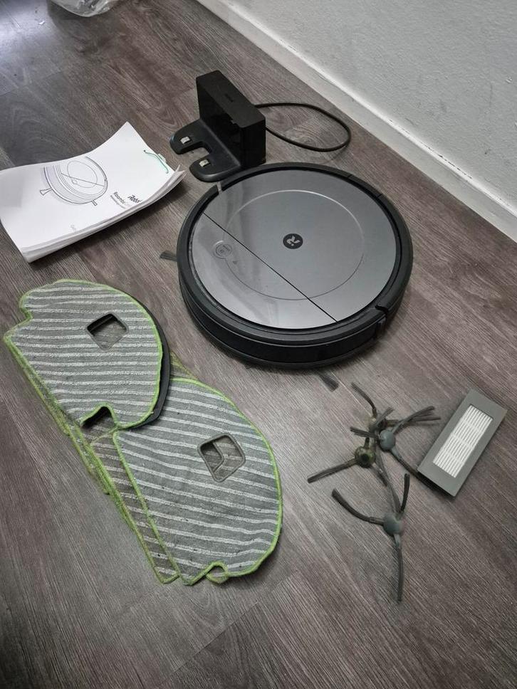 Irobot Roomba Combo Robotstofzuiger, Witgoed en Apparatuur, Stofzuigers, Gebruikt, Robotstofzuiger, Minder dan 1200 watt, Reservoir