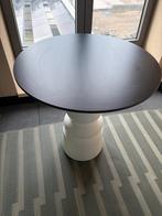 Moooi container tafel, blad 70cm, Ophalen, Kunststof, Gebruikt, 50 tot 100 cm