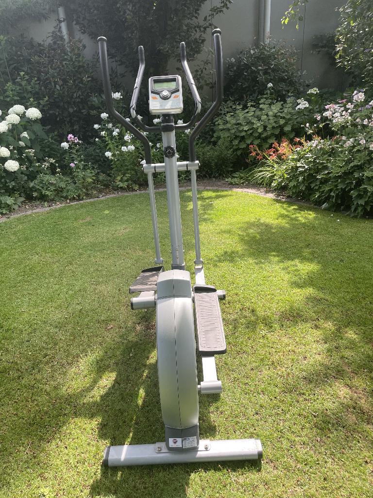 Crosstrainer €75,00, Sport en Fitness, Ophalen, Overige materialen, Gebruikt, Crosstrainer