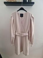 Nikkie Loua jurk in Stone, maat 40, Maat 38/40 (M), Beige, Nieuw, Ophalen of Verzenden