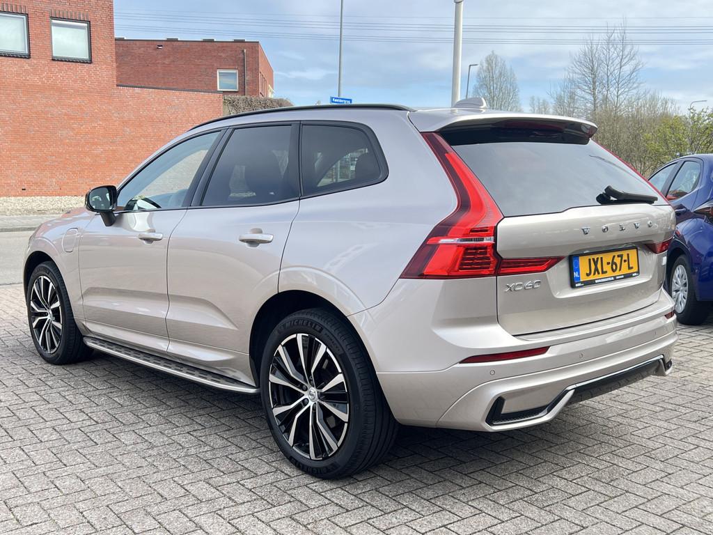 Volvo XC60 2.0 T6 Plug-in hybrid 350 pk AWD Plus Dark Long R, Automaat, Gebruikt, 4 cilinders, Bedrijf