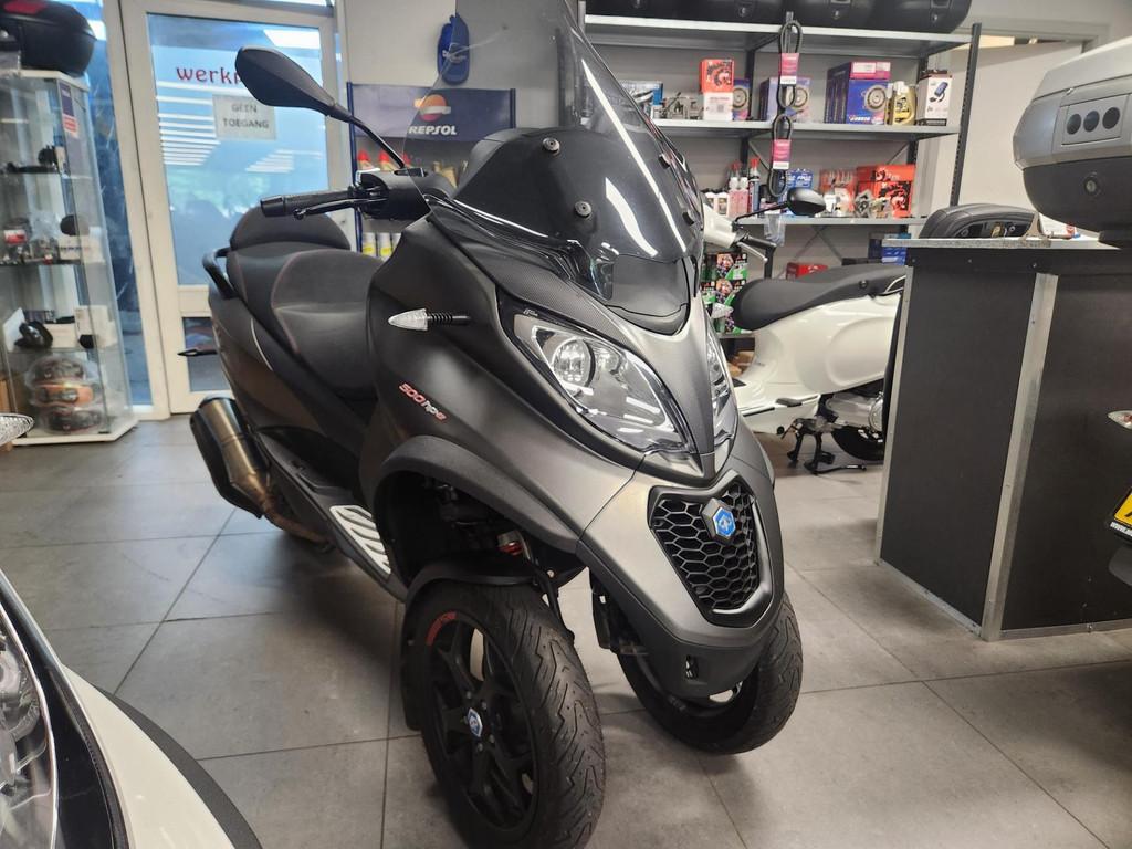 Piaggio MP3 500 HPE SPORT ADVANCED 9000KM 2021 NIEUWSTAAT RI, Bedrijf, Overig, Mauritslaan, 110
6161HZ  GELEEN, NL, Info@motorstorelimburg.nl