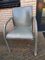 Twee Leolux eetkamerstoelen - opknapper, Huis en Inrichting, Stoelen, Ophalen, Gebruikt, Twee, Leer