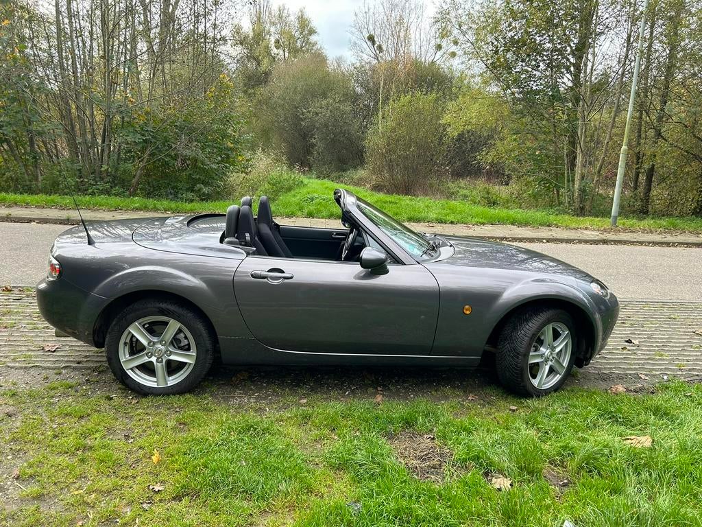 Mazda cabrio MX-5 NC 1.8 Touring Hardtop 2008 Grijs 44500 km, Auto's, Mazda, Achterwielaandrijving, 4 cilinders, Cabriolet, 1055 kg
