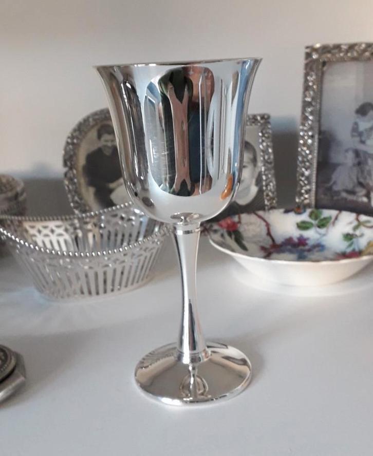 Prachtige oude unieke verzilverde kelk/beker., Antiek en Kunst, Antiek | Servies los, Verzenden
