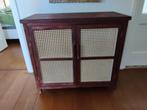Vintage rotan kastje met twee webbing deuren, Ophalen, Gebruikt