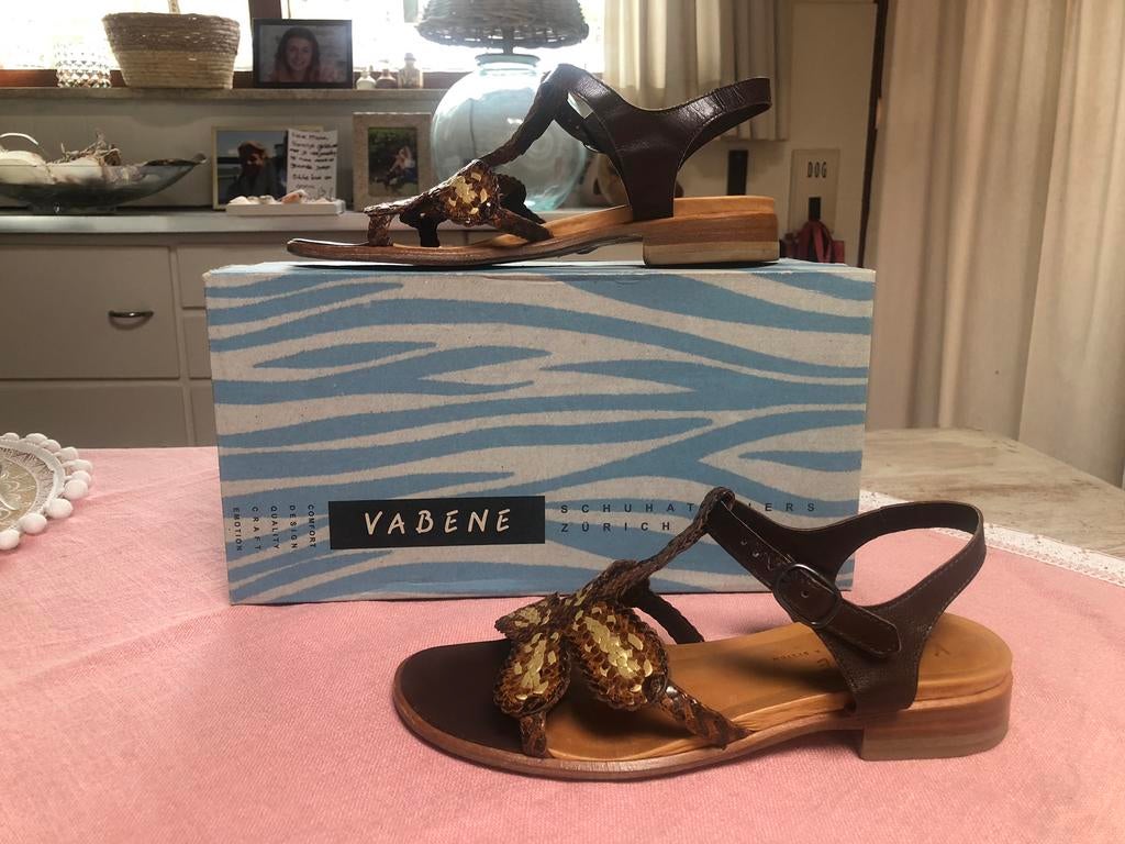 Vabene handmade shoes-mt 37-NIEUW, Kleding | Dames, Schoenen, Ophalen of Verzenden, Zo goed als nieuw, Sneakers of Gympen