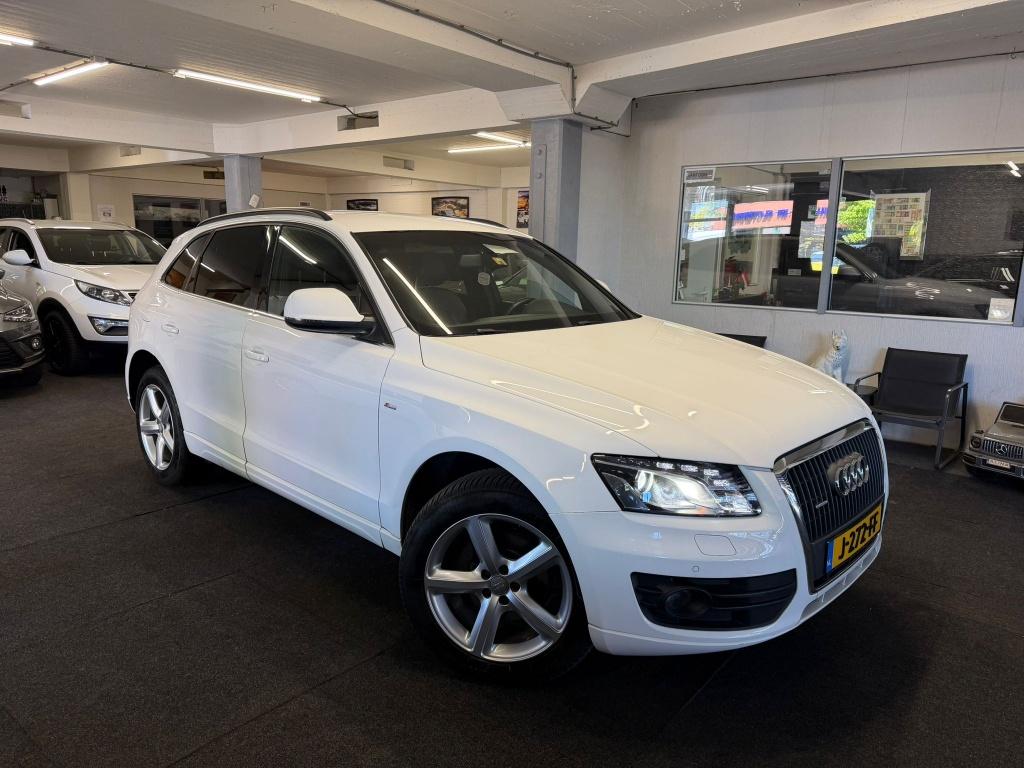 Audi Q5 2.0 TFSI*S-line*Automaat*Xenon*Velgen* (bj 2009), Auto's, Automaat, Gebruikt, 4 cilinders, Wit