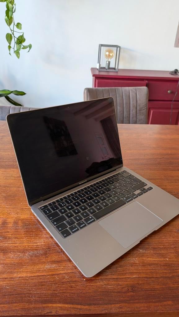 Apple MacBook Air 13 inch - Zo goed als nieuw, 256 GB, 8 GB, 13 inch, Minder dan 2 Ghz