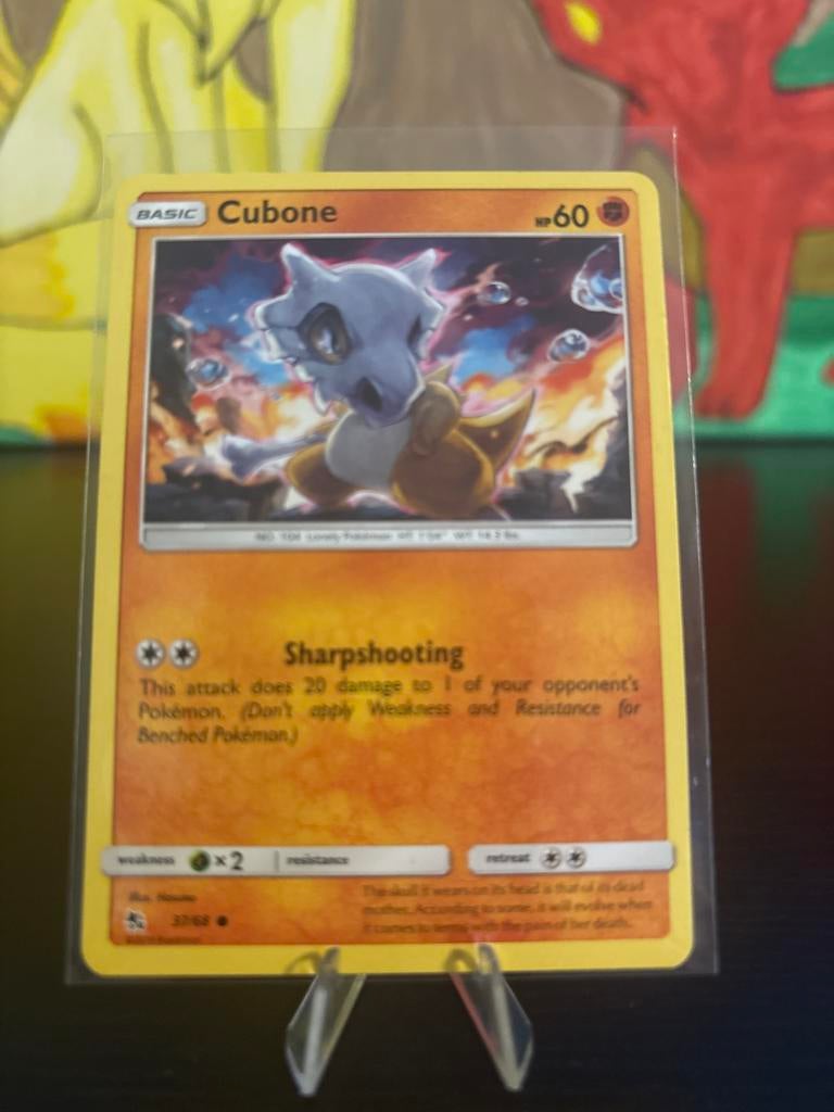 Hidden Fates - Pokémon Kaart Cubone 37/68, Ophalen of Verzenden, Zo goed als nieuw, Losse kaart