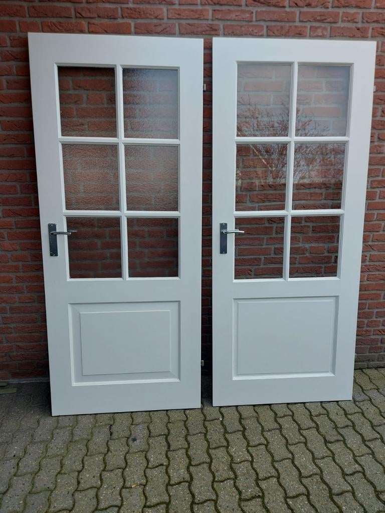Meranti binnendeur rechtsdraaiend 83x200cm, Doe-het-zelf en Verbouw, Deuren en Horren, Ophalen, Zo goed als nieuw, Binnendeur