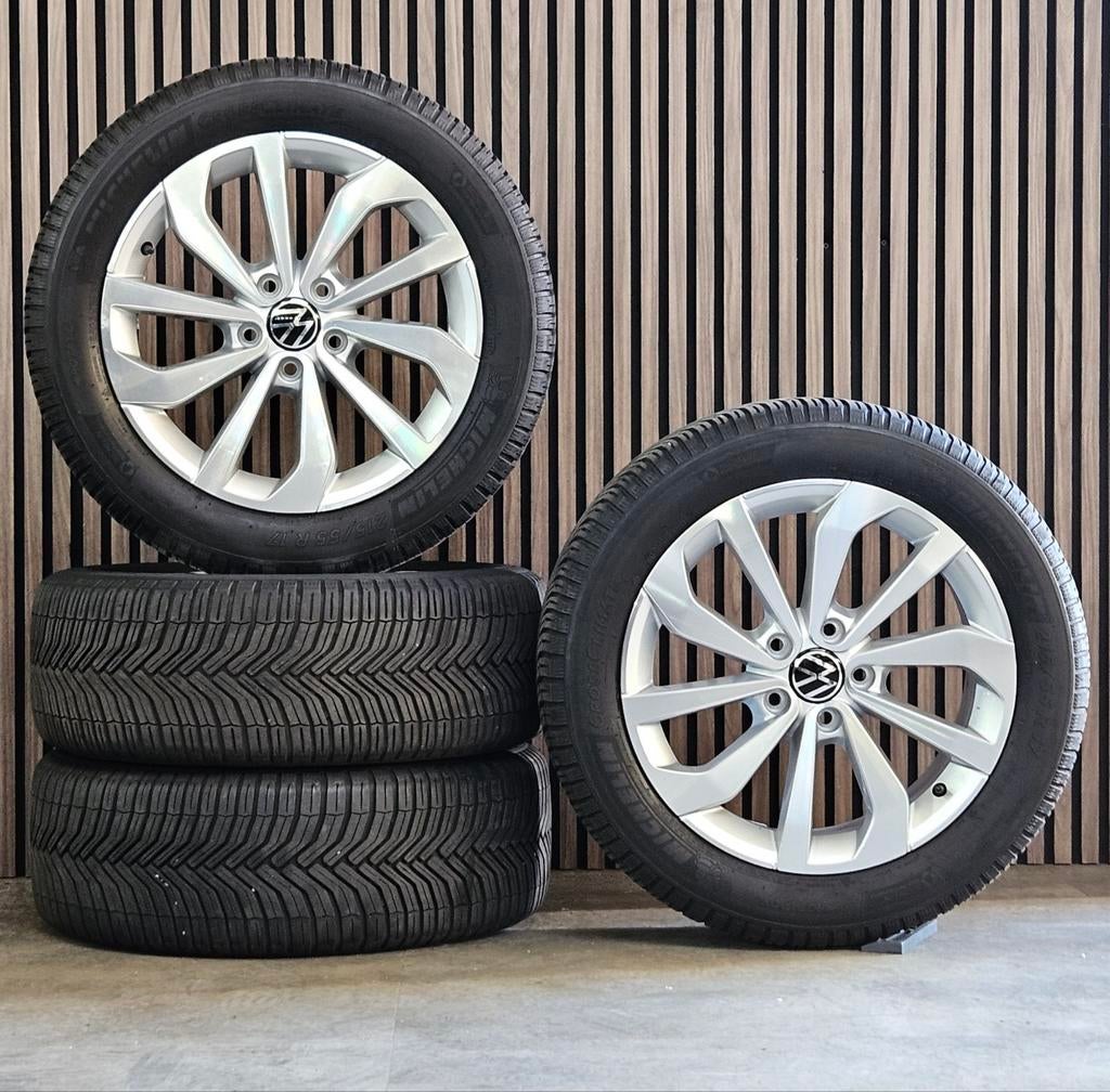 Nette 17" Orig Volkswagen T-roc Velgen+Goede A merk Banden, Auto-onderdelen, Banden en Velgen, Banden en Velgen, 17 inch, Personenwagen