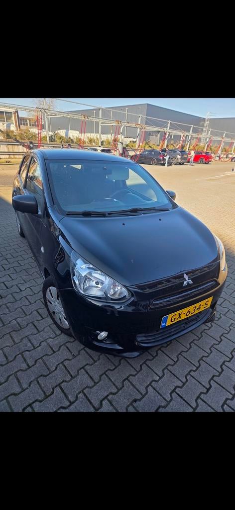 Mitsubishi Space Star 1.0 Mivec Cleartec As&g 71pk 2014, Auto's, Mitsubishi, Voorwielaandrijving, Stof, Zwart, 24 km/l