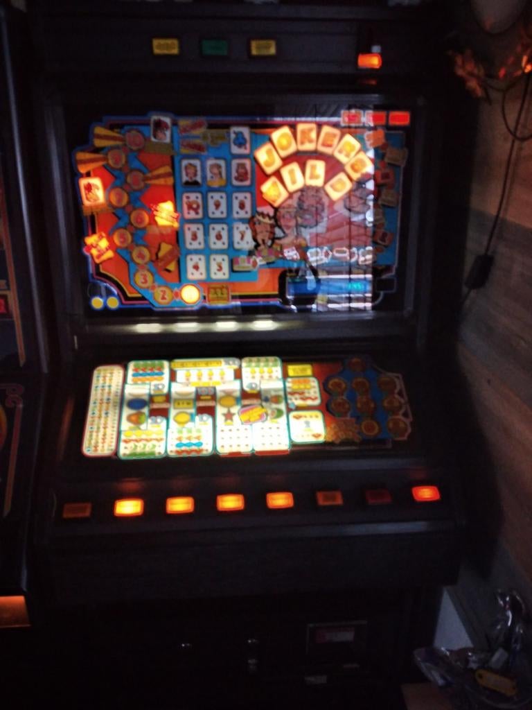 De jokerswild,gokkastechte klassieker deze kast is als nieuw, Euro, Ophalen of Verzenden, Zo goed als nieuw