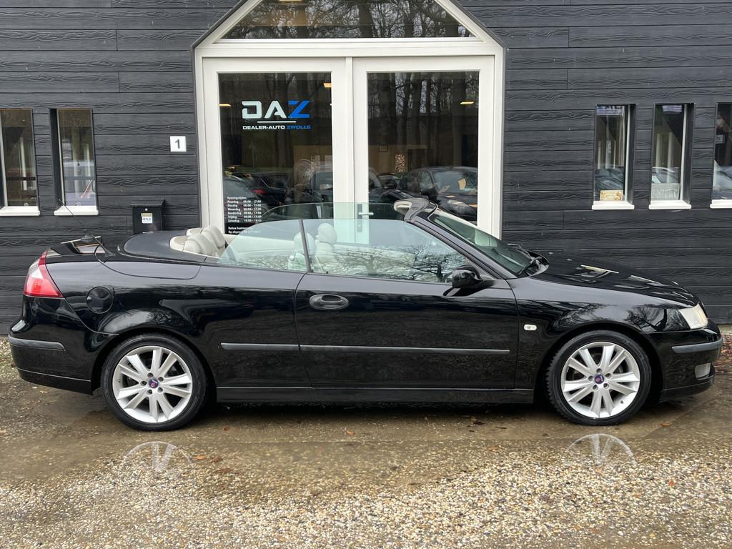 Saab 9-3 Cabrio 1.8t Vector Ecc/Navi/Leer/Pdc/Lm (bj 2004), Auto's, Saab, Voorwielaandrijving, 1998 cc, Gebruikt, Zwart