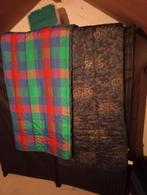 Twee nette slaapzakken, geruit en met bloemenprint, Ophalen of Verzenden