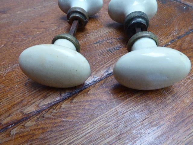 4 antieke keramiek deurklinken, deurkrukken., Antiek en Kunst, Ophalen of Verzenden