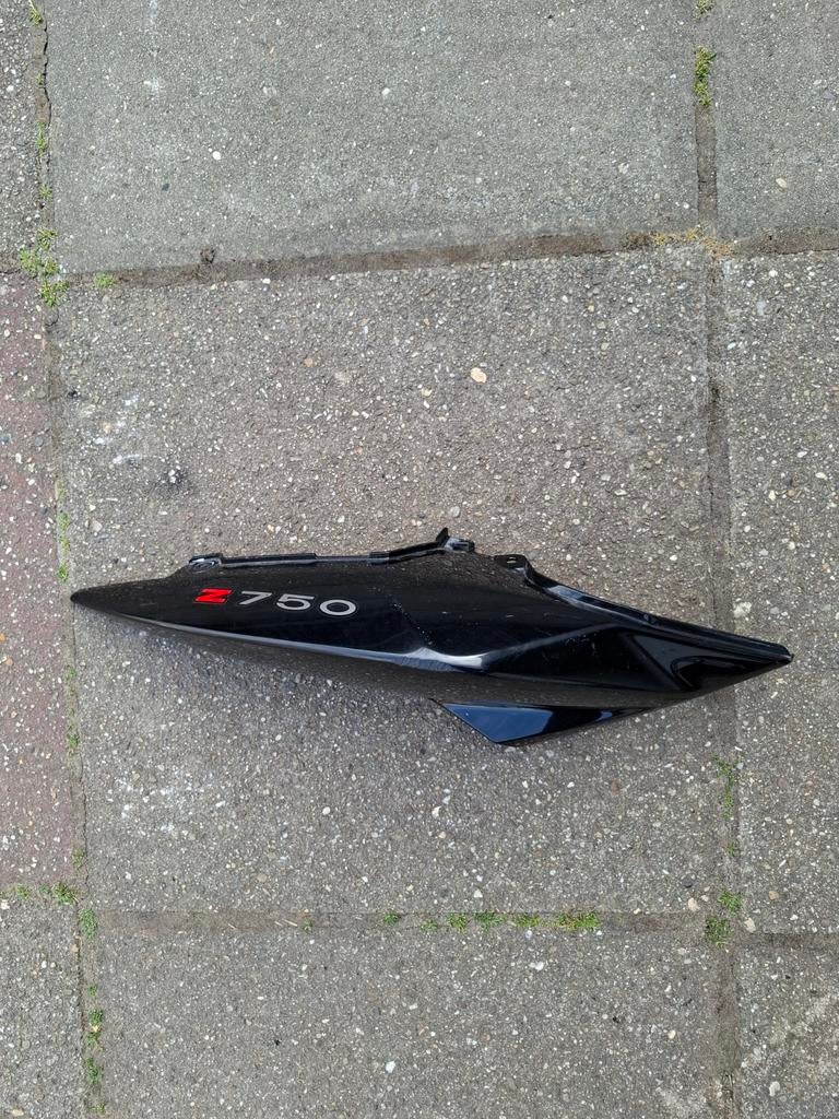 Kawasaki z750 rechter achterkap, Motoren, Ophalen of Verzenden