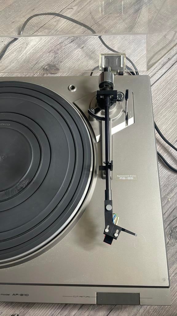 Akai platenspeler, Ophalen of Verzenden, Gebruikt, Platenspeler, Akai