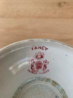 2 Antieke Petrus Regout 'Fancy' Kastkommen - Beschadigd, Ophalen of Verzenden