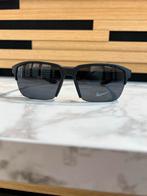 Nike Sport Zonnebril - Perfect voor Actieve Levensstijl, Overige merken, Zonnebril, Zwart, Nieuw