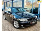 BMW 1-serie 120i/CRUISE/AIRCO/5DRS/NAP!, Achterwielaandrijving, Zwart, 4 cilinders, 150 pk