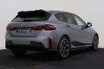 BMW 1 Serie 120 M Sport Automaat / Panoramadak / Trekhaak /, Zwart, 156 pk, Leder, LED verlichting