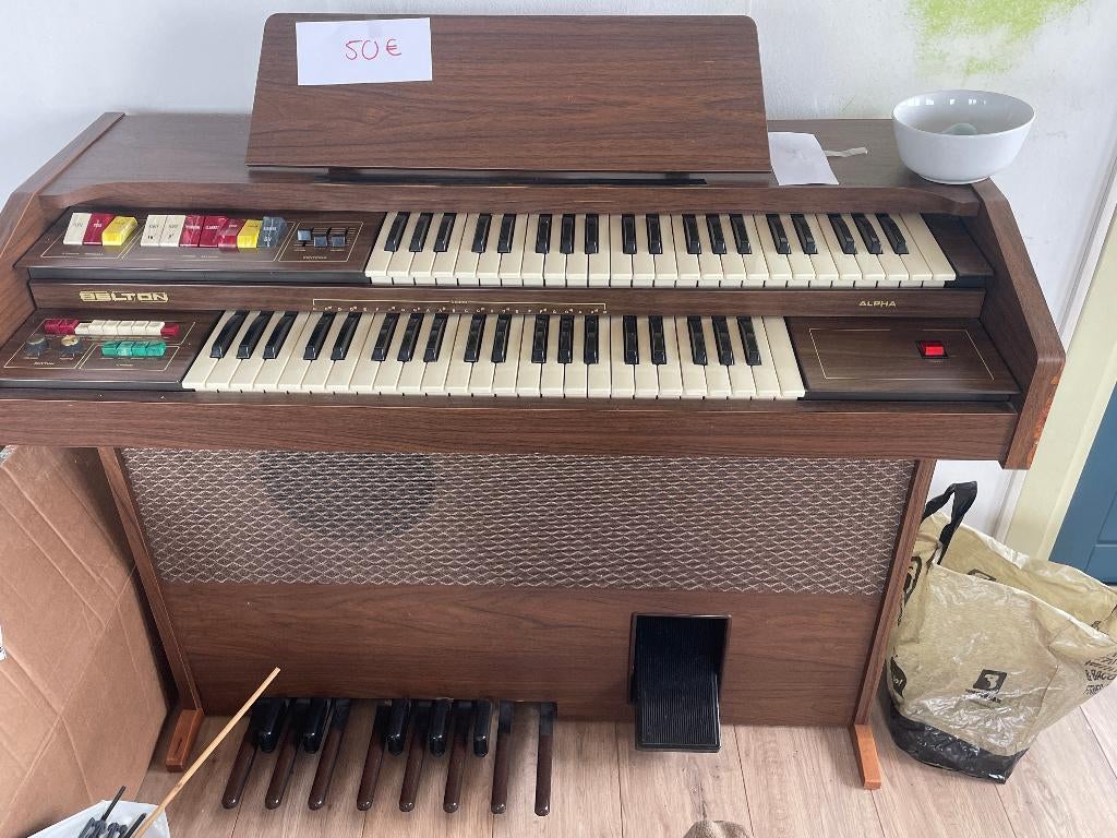 Belton electric organ, Muziek en Instrumenten, Ophalen, Gebruikt, Bruin, Overige typen