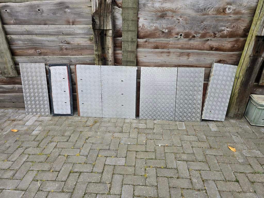 Rolstoel oprijplaat aluminium € 100, Diversen, Ophalen of Verzenden, Duwrolstoel