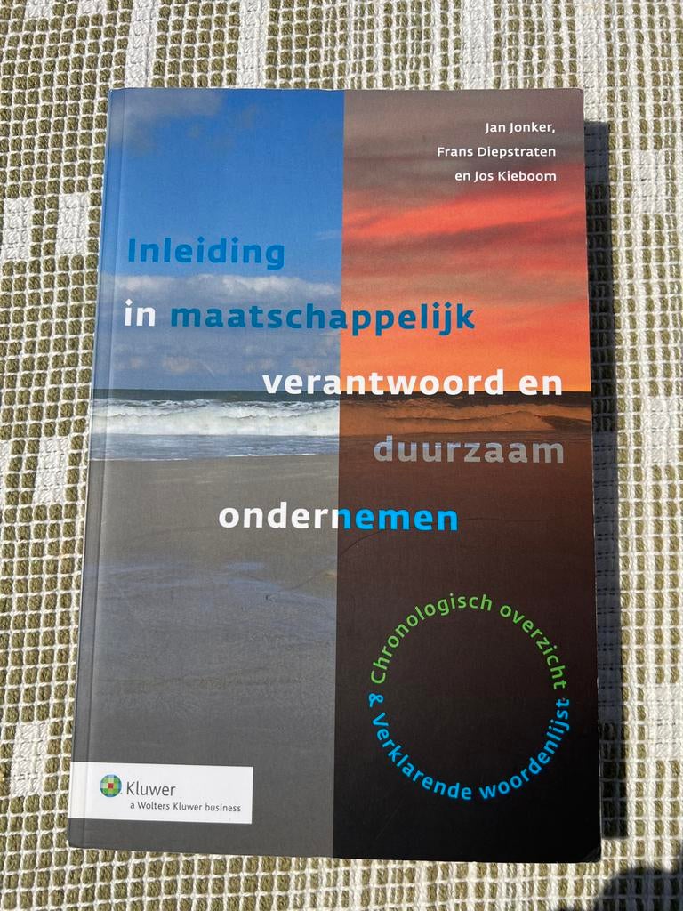 Inleiding in maatschappelijk verantwoord en duurzaam onderne, Ophalen of Verzenden, Zo goed als nieuw, Management