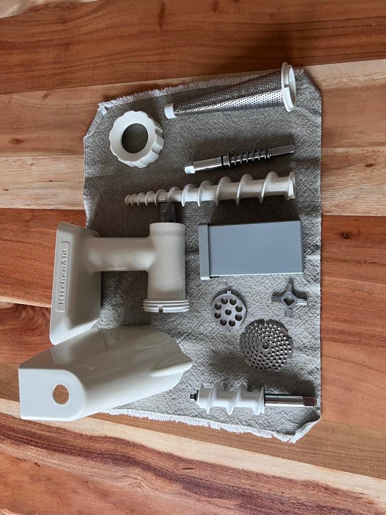 KitchenAid 6-delige set - Vleesmolen & Groentesnijder, 4 liter of meer, Ophalen of Verzenden, Zo goed als nieuw, 3 snelheden of meer