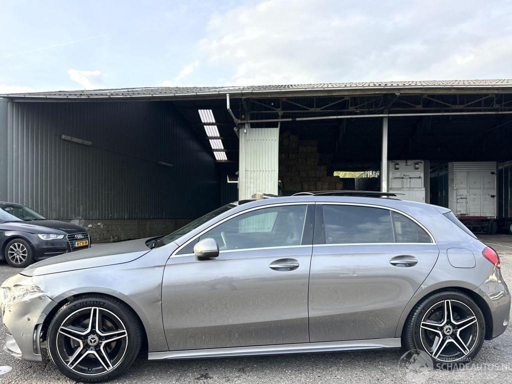Mercedes-Benz A-Klasse Gereserveerd AMG Bus Sol 7-Traps aut, Auto diversen, Schadeauto's, Automaat, Mercedes-Benz, Zilver of Grijs