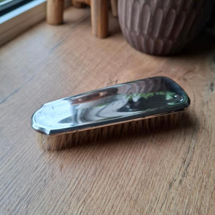 Antieke verzilverde kledingborstel, Antiek en Kunst, Antiek | Woonaccessoires, Ophalen of Verzenden