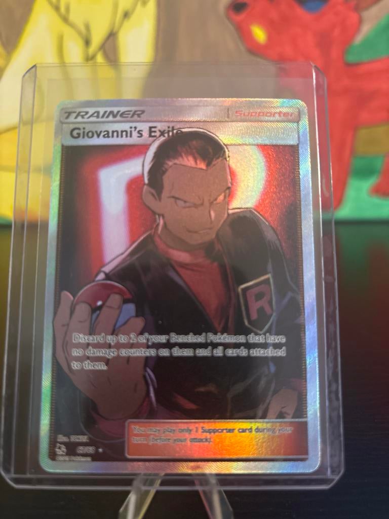 Hidden Fates -  Giovanni's Exile Full Art Trainer Kaart, Ophalen of Verzenden, Zo goed als nieuw, Losse kaart, Foil