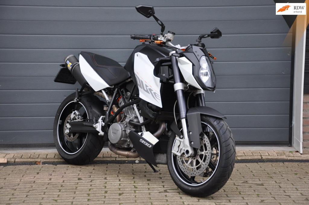 KTM 990 SuperDuke Zeer nette motor!, Bedrijf, Info@witteveenmotoren.nl, Witteveen Motoren BV, Naked bike