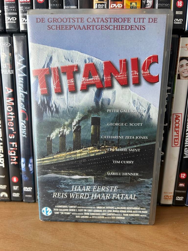 Titanic VHS - De grootste scheepsramp ooit, Vanaf 12 jaar, Ophalen of Verzenden, Gebruikt, Drama