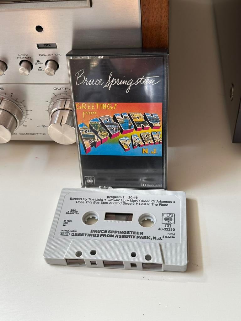 Bruce Springsteen - Greetings from Asbury Park N.J., Cd's en Dvd's, Cassettebandjes, Ophalen of Verzenden, Zo goed als nieuw, 1 bandje