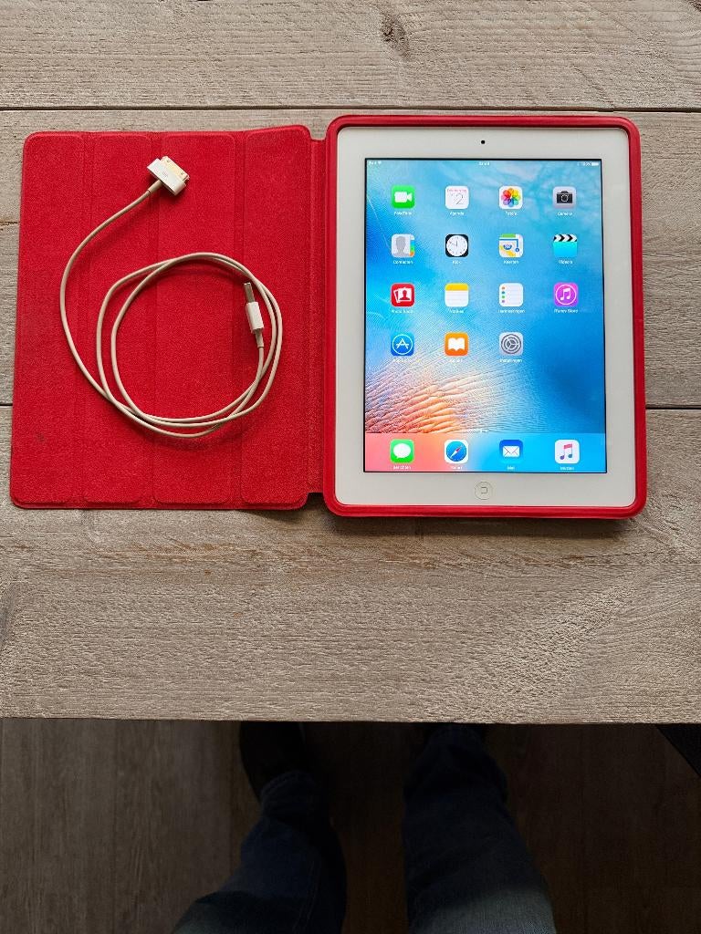 Ipad 3 met 16GB met laadsnoer en beschermhoes, nette staat, 10 inch, Apple iPad, Wit, Ophalen of Verzenden