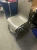 Artifort houten stoelen 3 voor ?100-,, Overige kleuren, Niet ingevuld, Zo goed als nieuw, Overige materialen