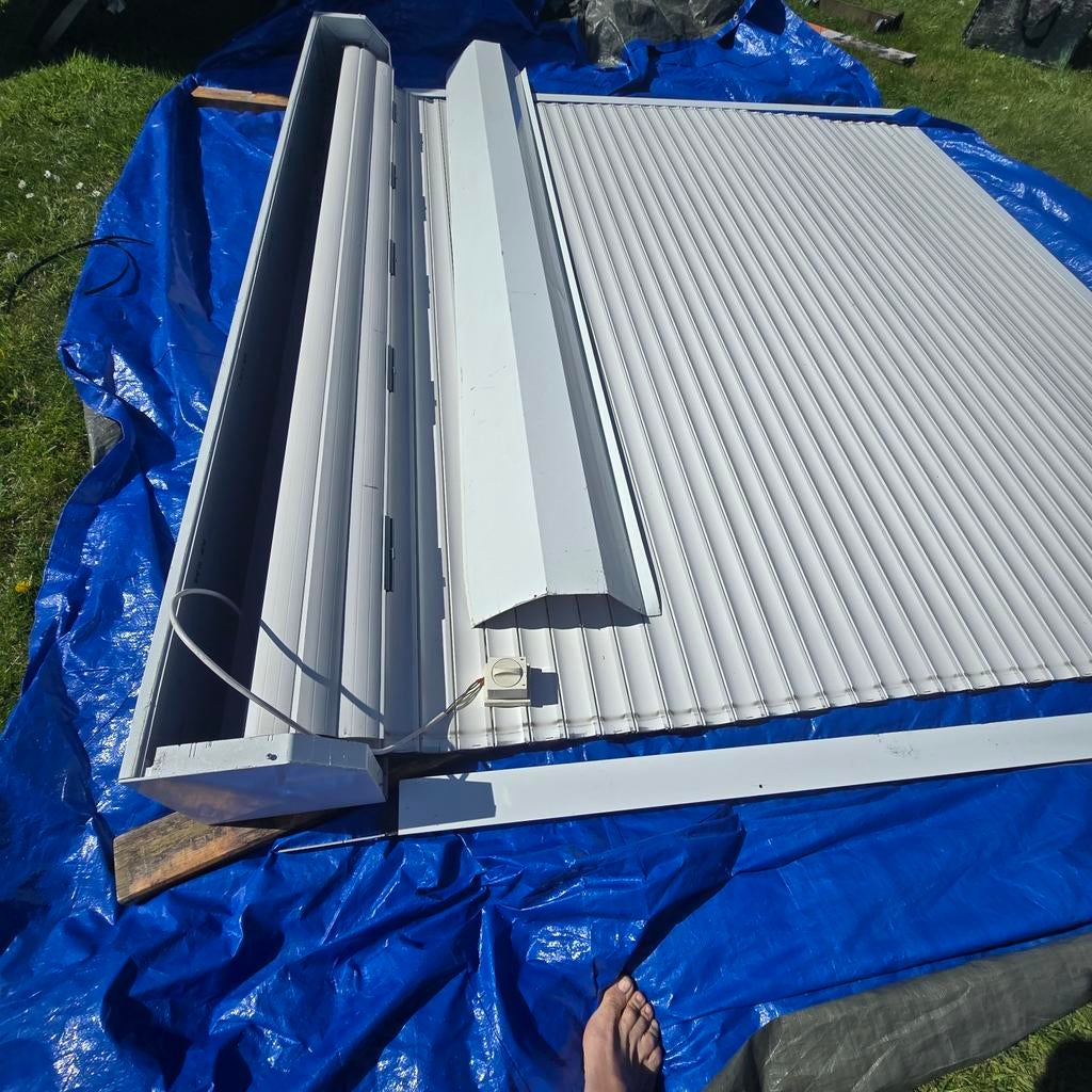 Rolluik wit 230x250 cm met elektrische bediening, Gebruikt, 200 cm of meer, Wit, Ophalen of Verzenden