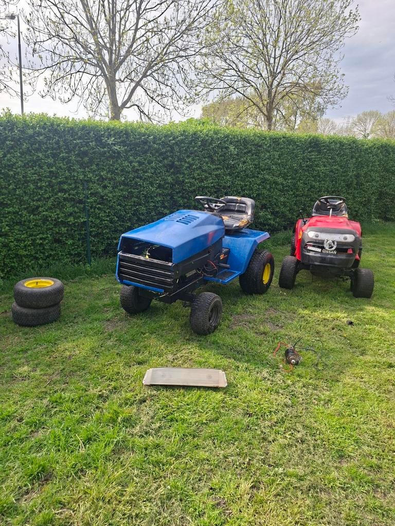 2 zitmaaiers zonder maaidek, Ophalen, Gebruikt, Versnellingen