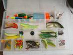 Roofvissen tacklebox met diverse roofvismaterialen, Ophalen of Verzenden, Overige typen