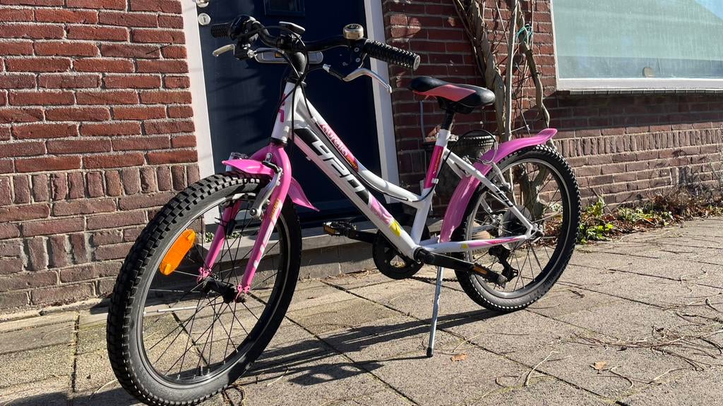 Mtb meisjesfiets 24 inch met 6 versnellingen, Fietsen en Brommers, Fietsen | Meisjes, Ophalen, Zo goed als nieuw, 24 inch, Versnellingen