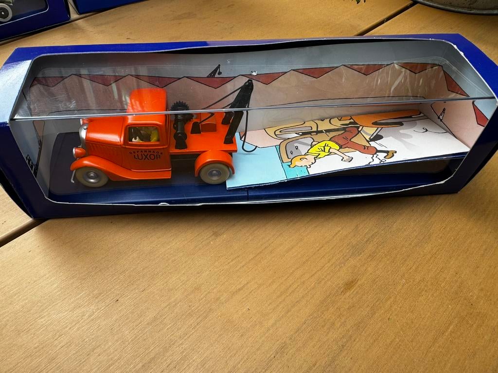 Kuifje auto 1:43 de sleeptruck uit crab met gulden scharen, Ophalen of Verzenden, Kuifje, Zo goed als nieuw, Beeldje of Figuurtje