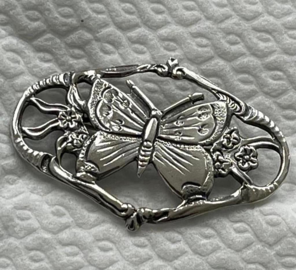 Art Nouveau zilveren broche Vlinder, Sieraden, Tassen en Uiterlijk, Broches, Ophalen of Verzenden, Zo goed als nieuw, 4 tot 7 cm