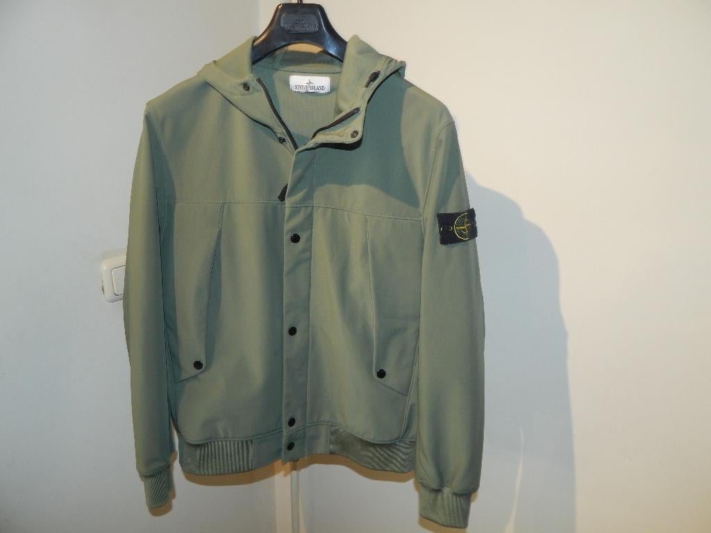 Stone Island soft shell jas vorige collectie kaki tint badge, Overige kleuren, Verzenden, Maat 48/50 (M), Stone Island